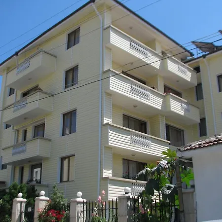 Guest house Vladimirov Primorsko