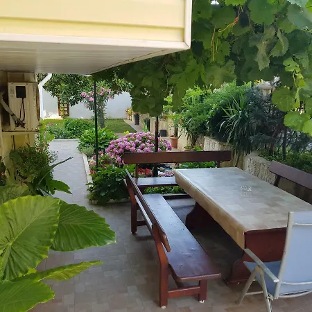 Vladimirov 2* Primorsko